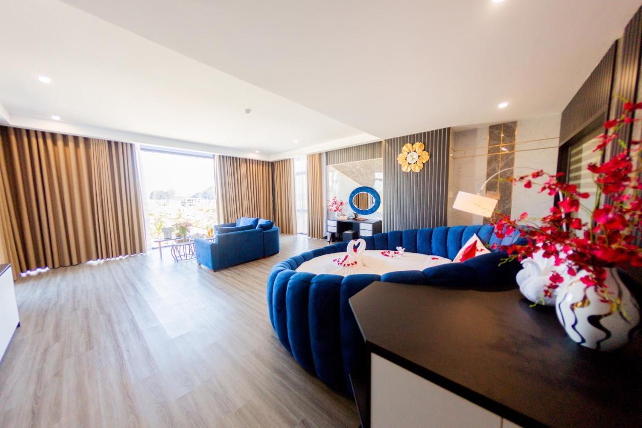 Diamond Hotel Van Don Cam Pha 외부 사진